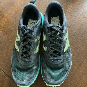 Trail running shoes.